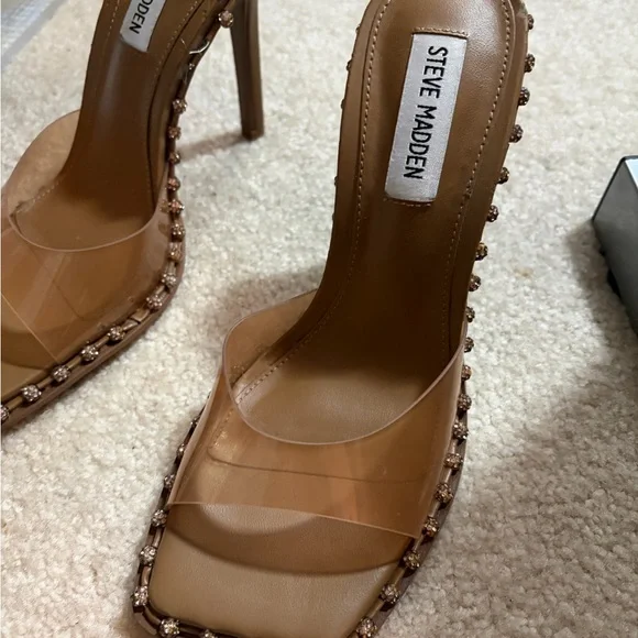 Steve Madden Heels - Picture 2 of 7